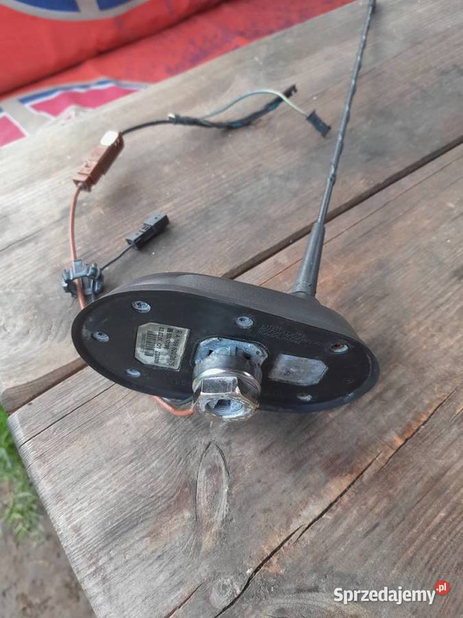MERCEDES W169 W245 ANTENA DACHOWA A1698202675 Rok produkcji 2005 Gdańsk