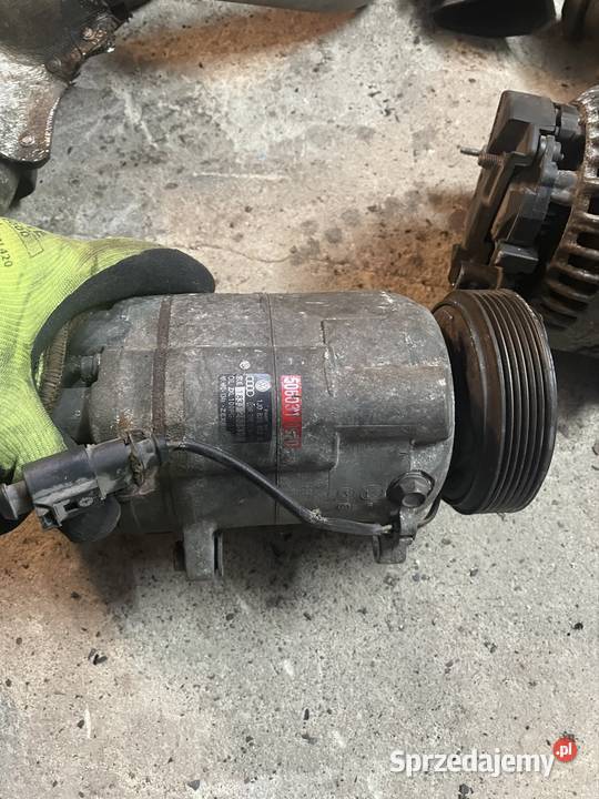 Osprzęt silnika 18 t rozrusznik alternator osobowe Lublin