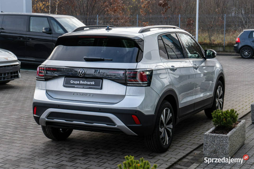 Volkswagen TCross Life Plus 10 TSI 95 Dostępny manualna łódzkie Łódź