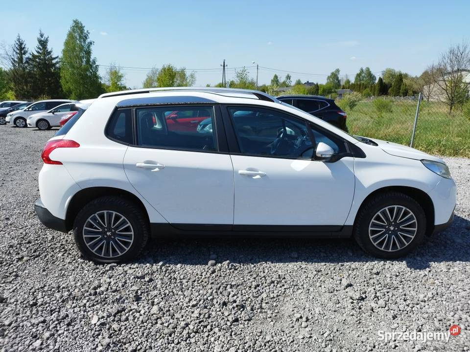 Peugeot 2008 12 vvti 82 stan niski przebieg