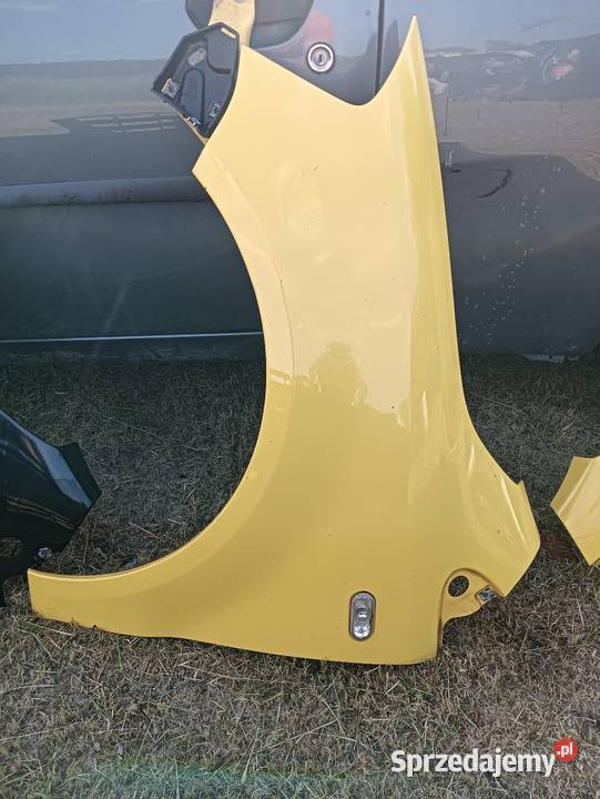 Zderzak Fox vw Fox żółty LY1C w kolor Poniec