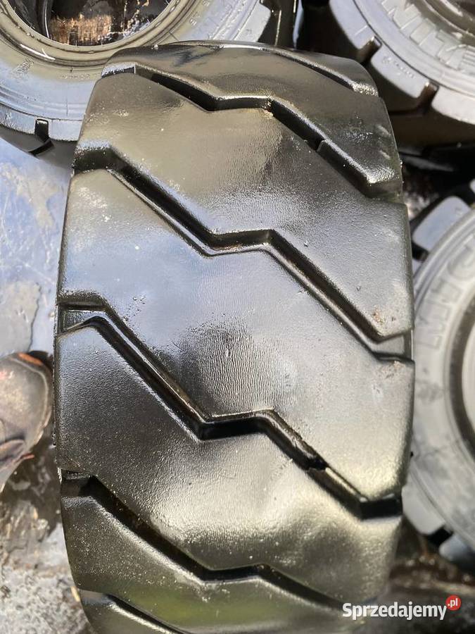 4 Opony Michelin 18x7R8 2 Continental 18x7R8 Karsin