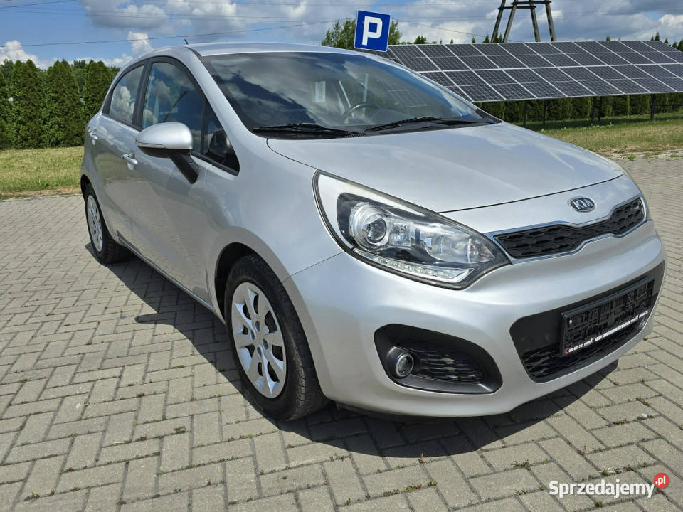 Kia Rio 12Benzyna bluetooth łódzkie Kutno sprzedam
