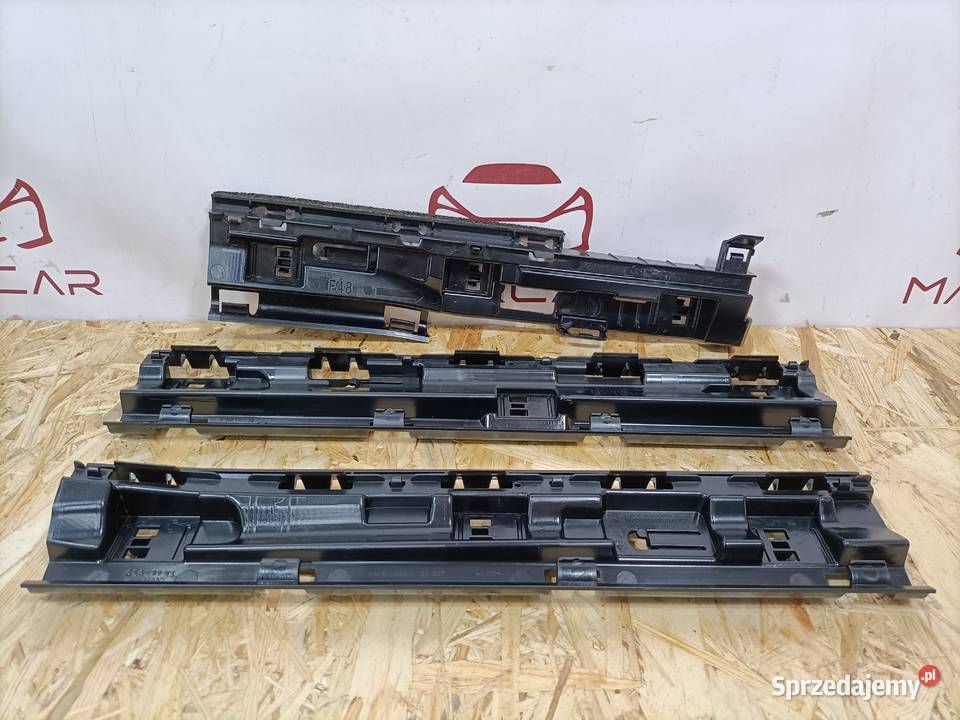 BMW X1 F48 F48N ŚLIZG MOCOWANIE PROGU LEWEGO Progi wielkopolskie