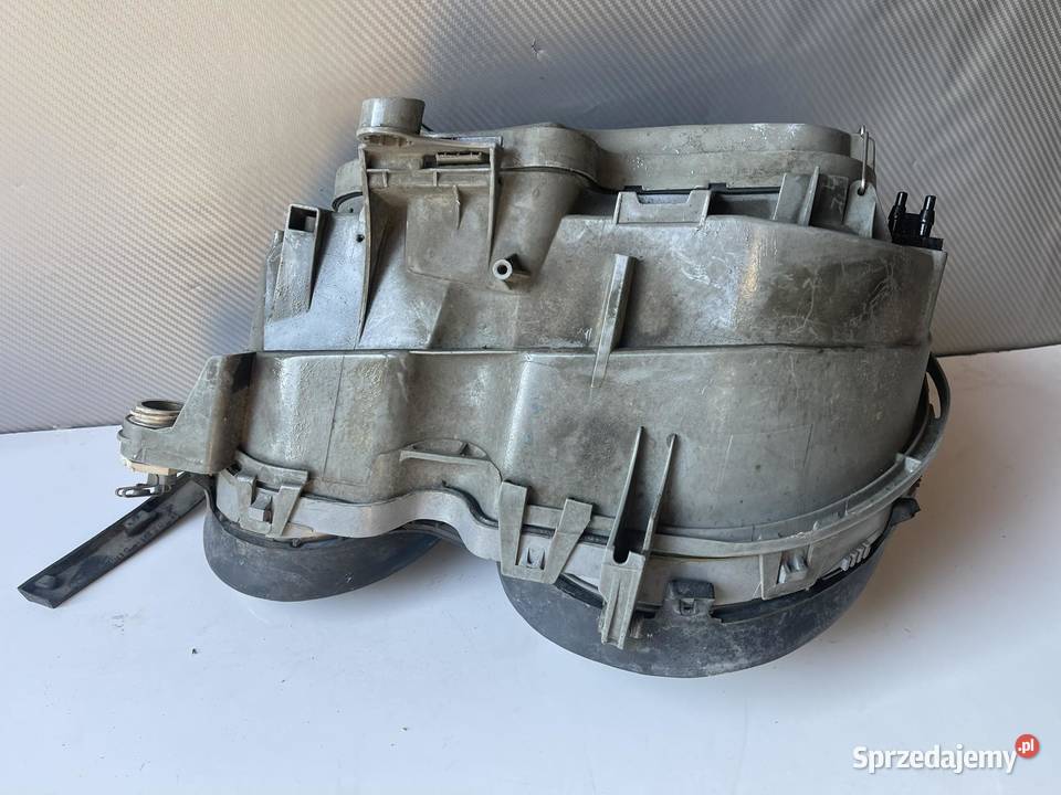 MERCEDES W210 PRAWA LAMPA PRZÓD Ostroróg