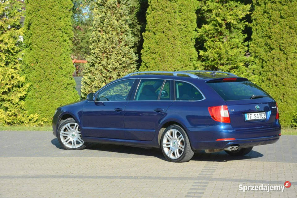 koda Superb Navi elfotel Parktronic Oryginał z elektrochrom. lusterka boczne