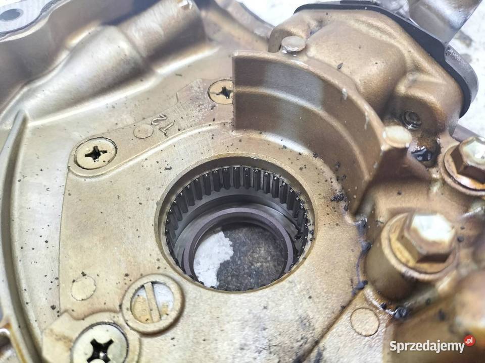 POMPA OLEJU OSŁONA 1060A129 16 16V Mitsubishi świętokrzyskie sprzedam