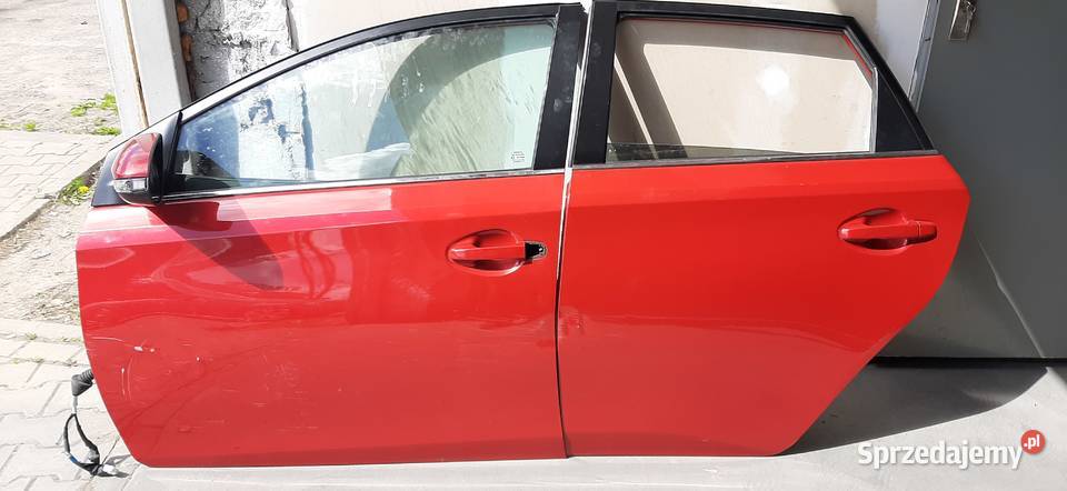 Drzwi przednie i tylne leweToyota Auris II mazowieckie Pułtusk