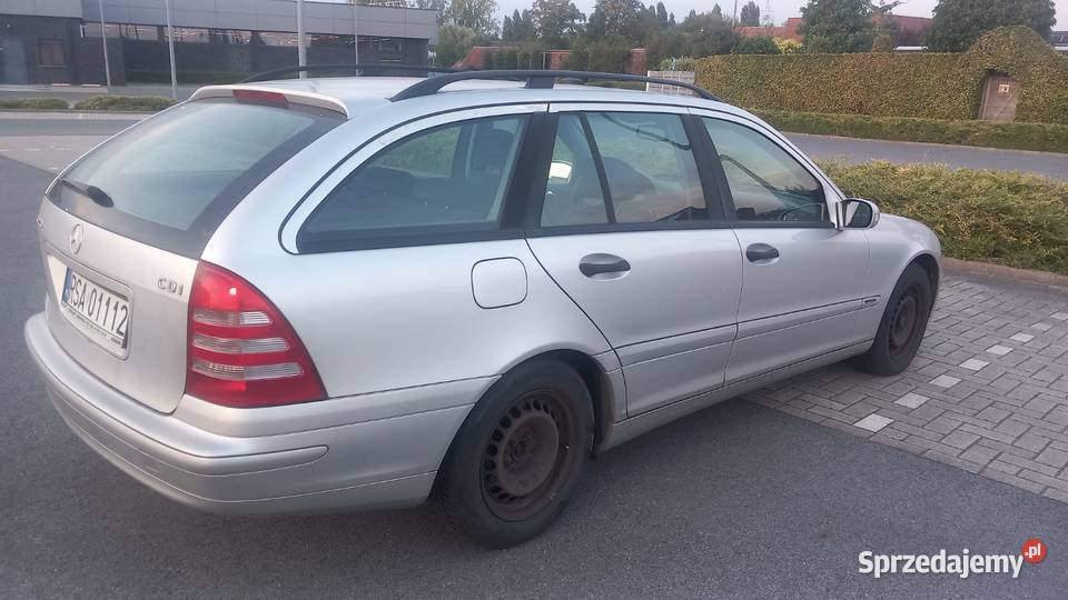 Mercedes C klasa 22 diesel Rok produkcji 2002