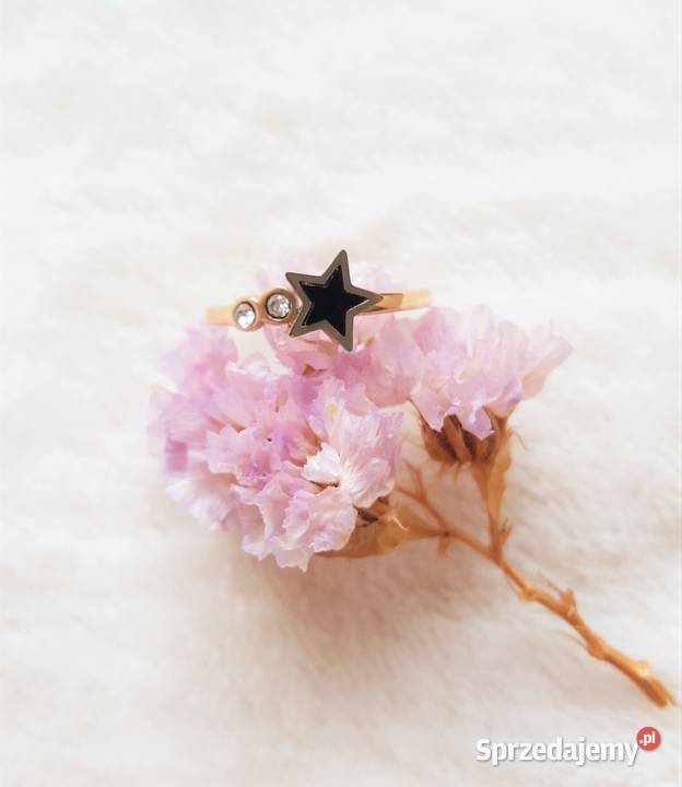 Nowy pierścionek stal szlachetna złoty kolor sprzedam