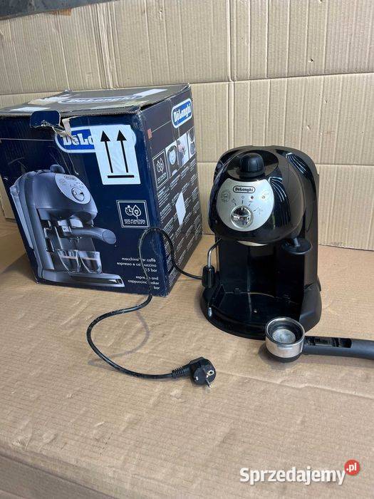 Kolbowy ekspres ciśnieniowy DeLonghi EC 201CD Tuliszków