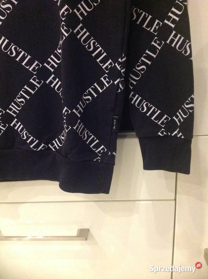 Bluza Czarna Męska BLACK SQUAD S Białe Napisy Nowa Sól sprzedam