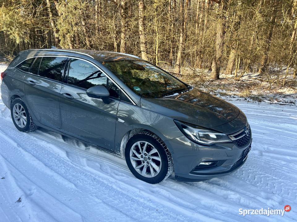 Opel Astra K 14 bogata wersja Turbo Innovation