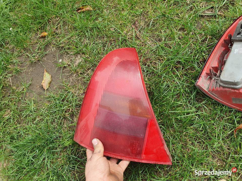 Lampa tylna prawa lewa Renault Clio II przedlift Oświetlenie
