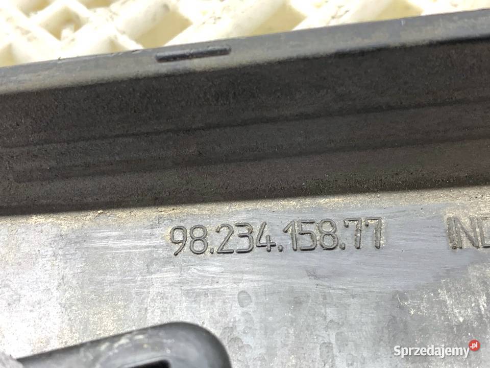 LISTWA DRZWI PRAWY TYŁ CITROEN C4 CACTUS