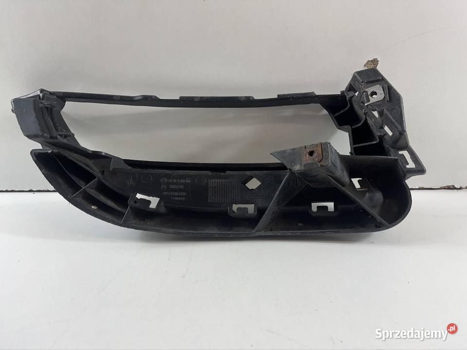 BMW 1 E88 E82 COUPE 07 KRATKA ZDERZAKA LEWA osobowe wielkopolskie Międzychód