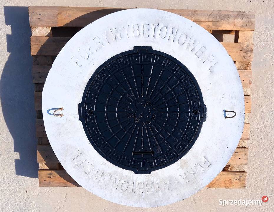 Pokrywa betonowa ogrodowa właz 105 NA ZAMEK Parszów