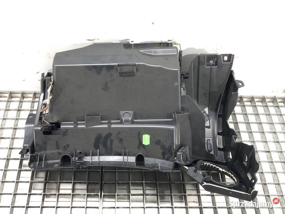 SCHOWEK PASAŻERA MERCEDES C219 SportowyCoupe sprzedam