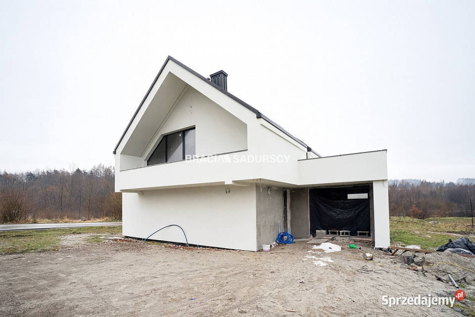 Dom wolnostojący Zawada Zawada 299 metrów Rok budowy 2024