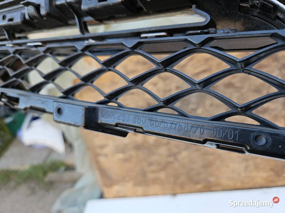 MERCEDES GLC W253 GRILL ATRAPA ZDERZAKA PRZÓD Międzychód