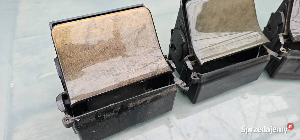 Schowek podłokietnika mercedes w210 avantgarde Pozostałe wielkopolskie Zbąszyń