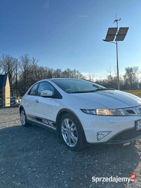 Honda Civic 18iVTEC Executive idealna kobiety wspomaganie kierownicy Prudnik
