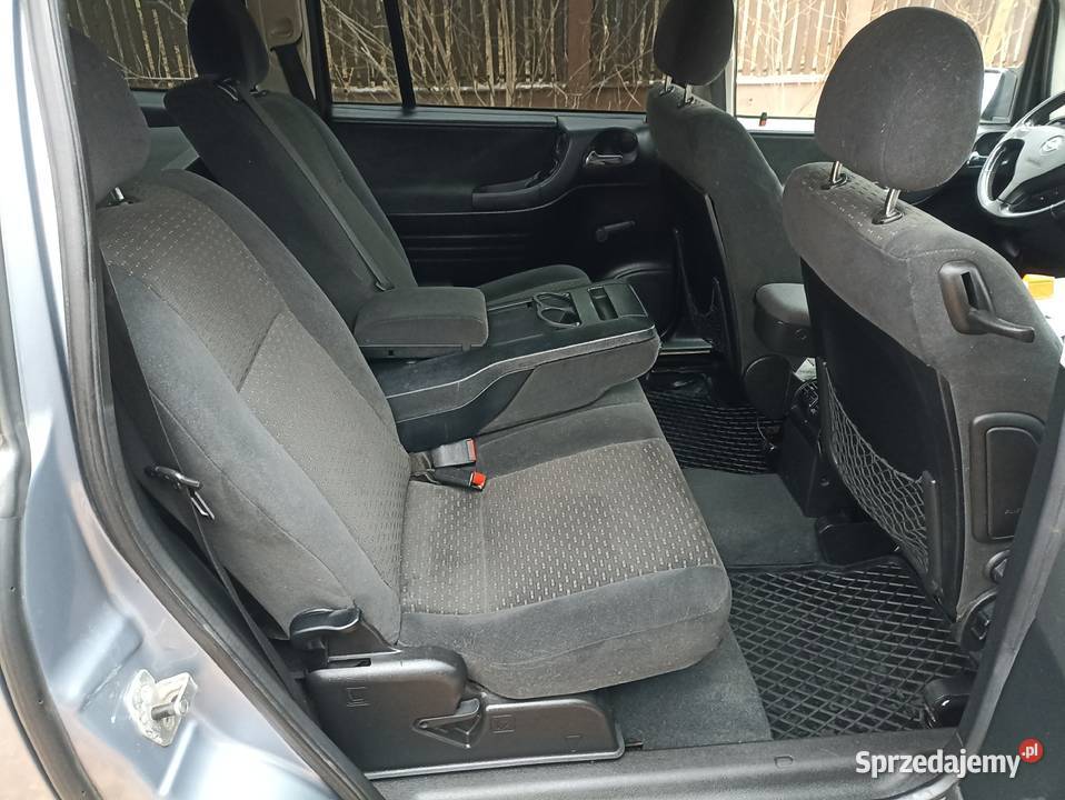 Opel Zafira Elegance 18 125 BenzGaz 7 osobowy 4/5 Zafira