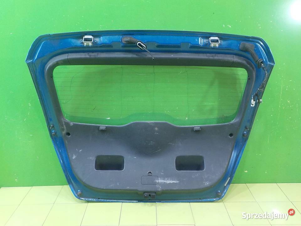 HYUNDAI i30 I 16 CRDI 09r HB 5D klapa tyl Suków