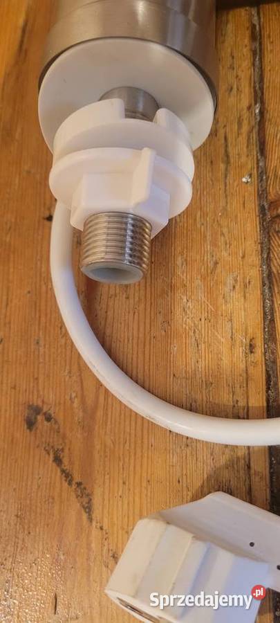 ELEKTRYCZNY PRZEPŁYWOWY PODGRZEWACZ WODY LCD Poznań