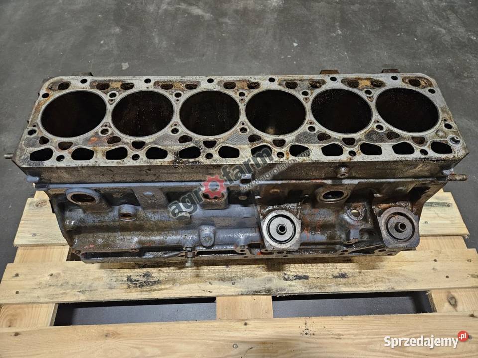 Blok silnika Fiat 10090 10090DT Byków