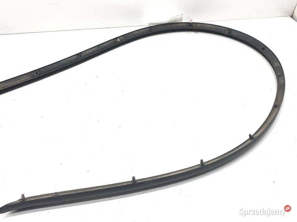 USZCZELKA PROGU PRAWA OPEL ZAFIRA C Minivan