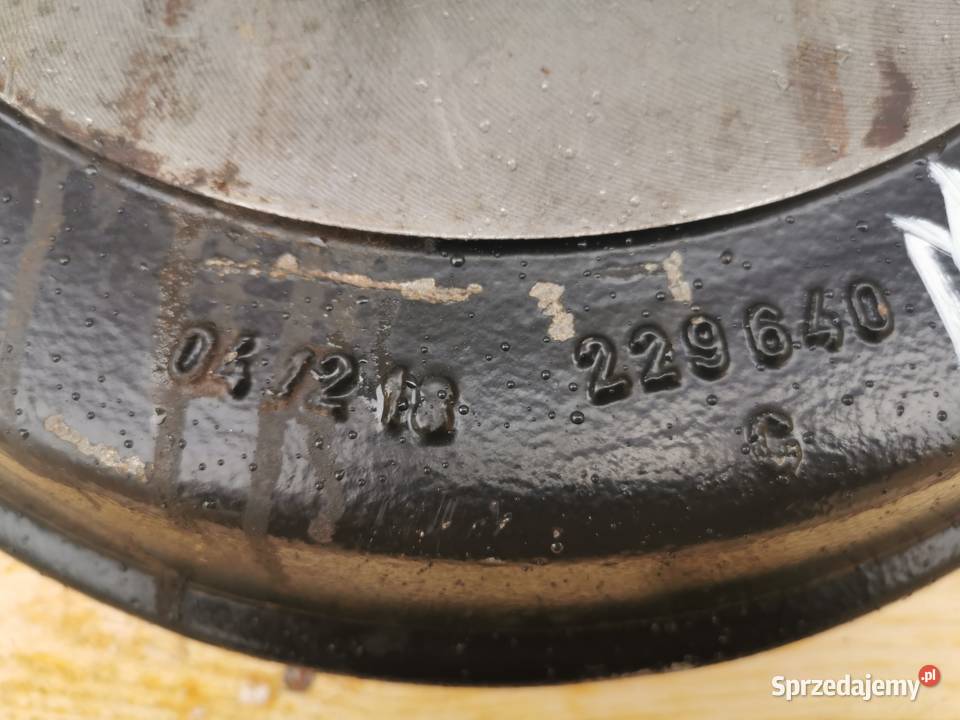 Obudowa koła zamachowego Manitou MLT 523 wielkopolskie Wilkowo