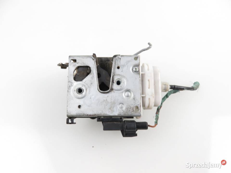 ZAMEK PRAWY PRZEDNI VW PASSAT B5 8L1837016A sprzedam