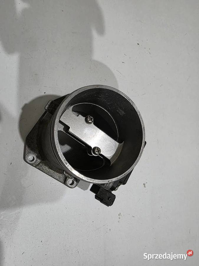 Przepływomierz powietrza Audi a4b5 037906461B Iława