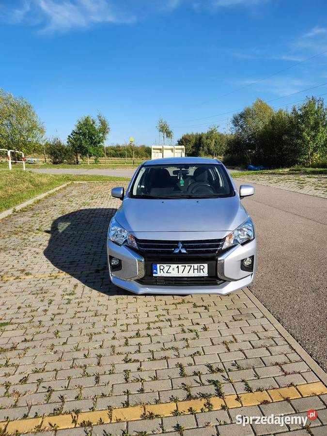 Mitsubishi Space Star Toyota Yaris mały przebieg podkarpackie Rzeszów