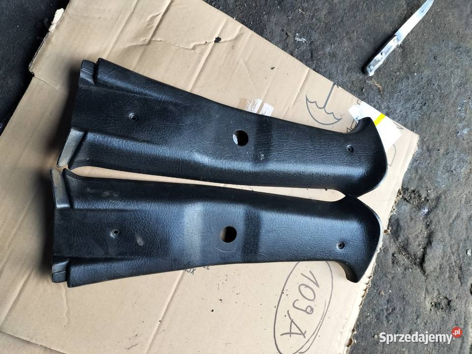VW GOLF II 2 JETTA 2 3 D 3D OSŁONA SŁUPKA PRAWA Kamień-Kolonia