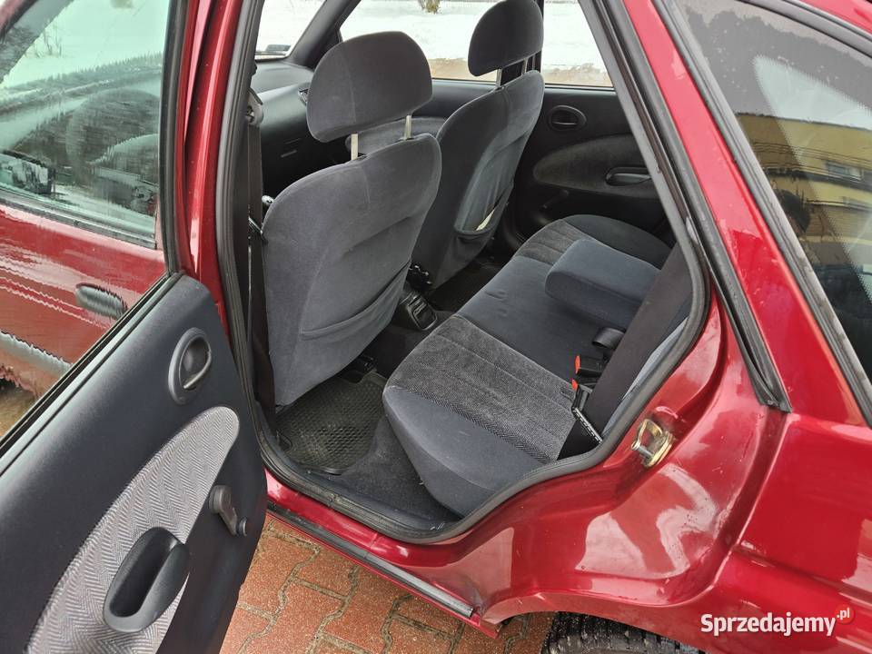 Ford Escort 16 benzyna 2000 1 właściciel manualna sprzedam