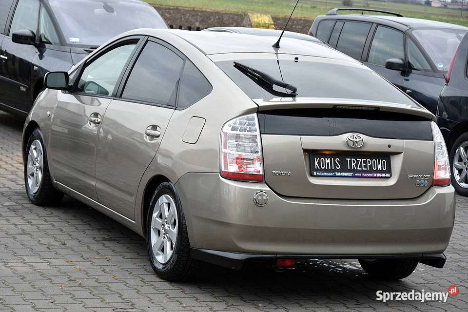 Toyota Prius III 15 benzyna HYBRYDA kamera Nowe Trzepowo