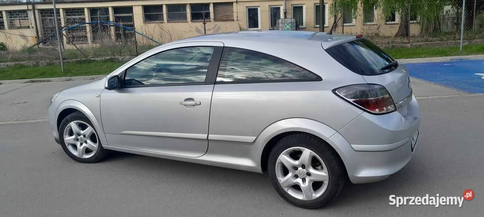 Opel Astra H GTC 16 benzyna Astra Gostynin sprzedam