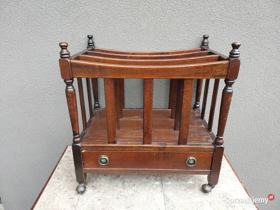 Stary stojak na czasopisma gazetnik stylizowany Antyki, Sztuka, Kolekcje Tczew