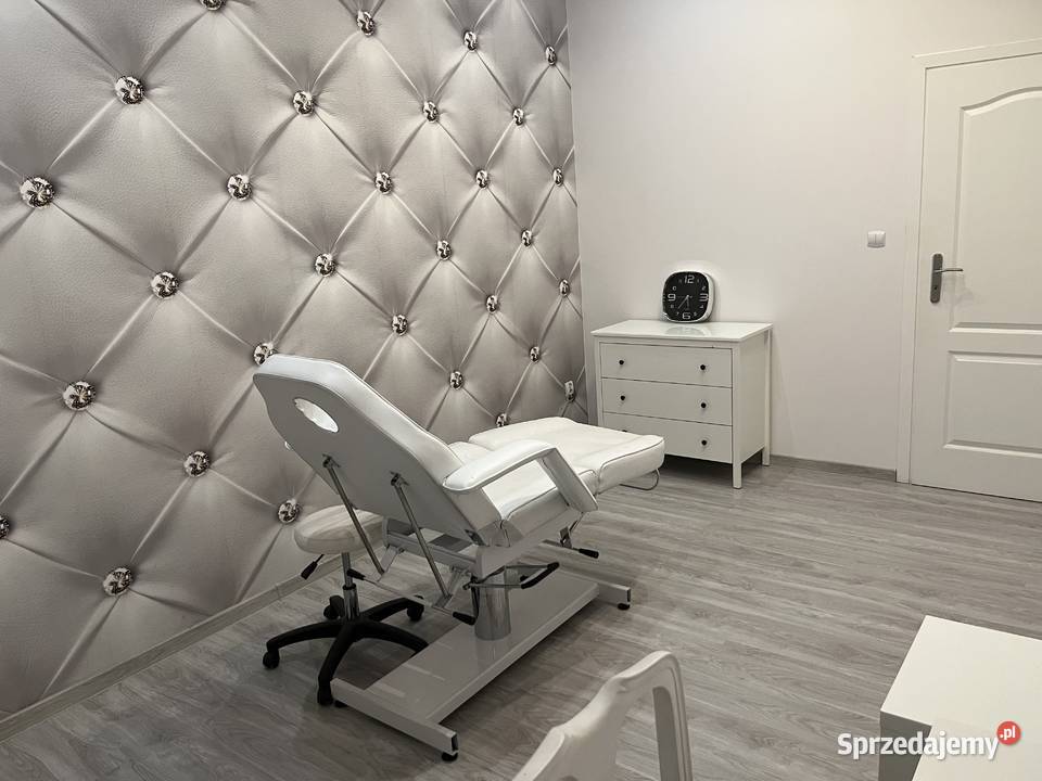 Wynajem lokal usługowy biuro wyposażony Jasło