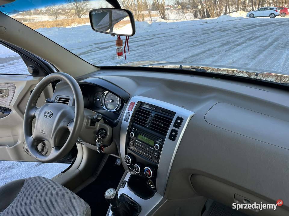 Hyundai Tucson 20 B LPG z gazem manualna