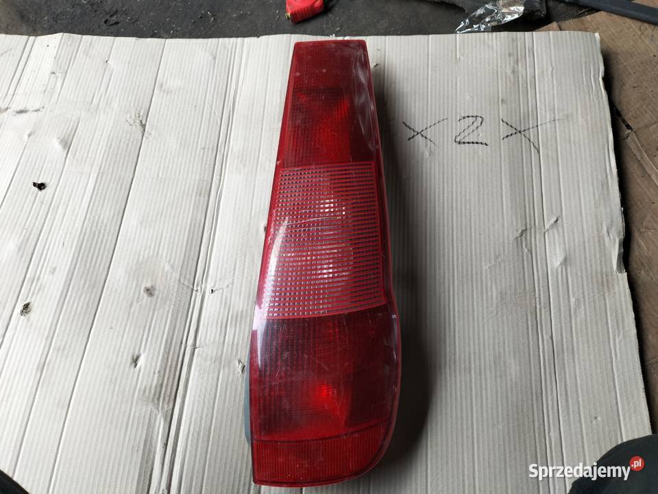 LAMPA TYŁ TYLNA PRAWA WKŁAD LAMPY FIAT PUNTO 1 osobowe Oświetlenie Kamień-Kolonia