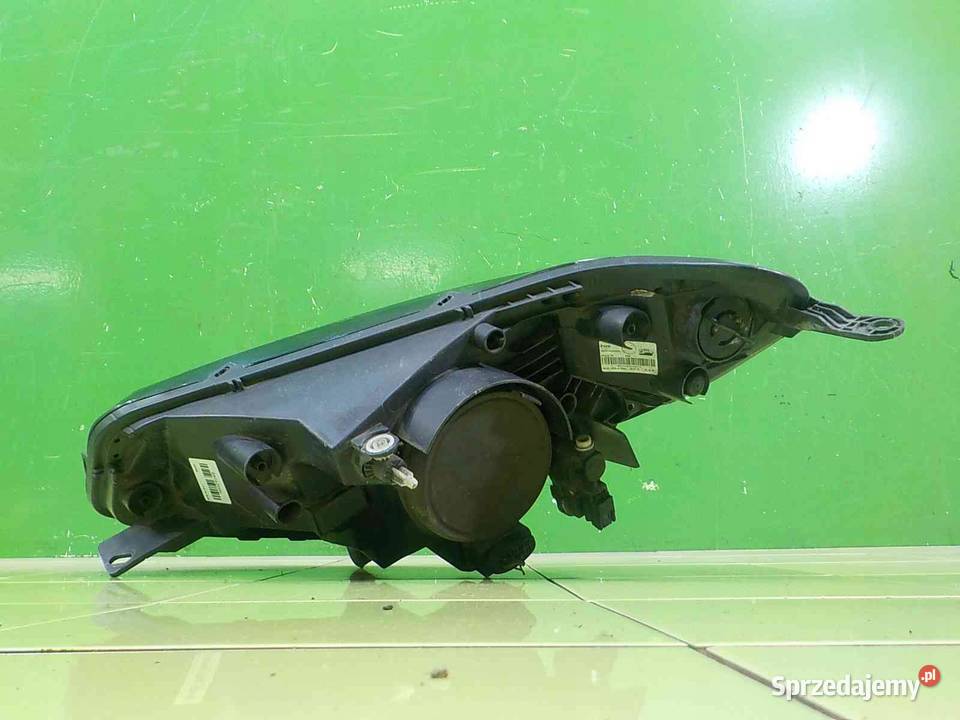 FORD ECOSPORT II 15 TDCI 15r lampa prawa przod osobowe mazowieckie Suków
