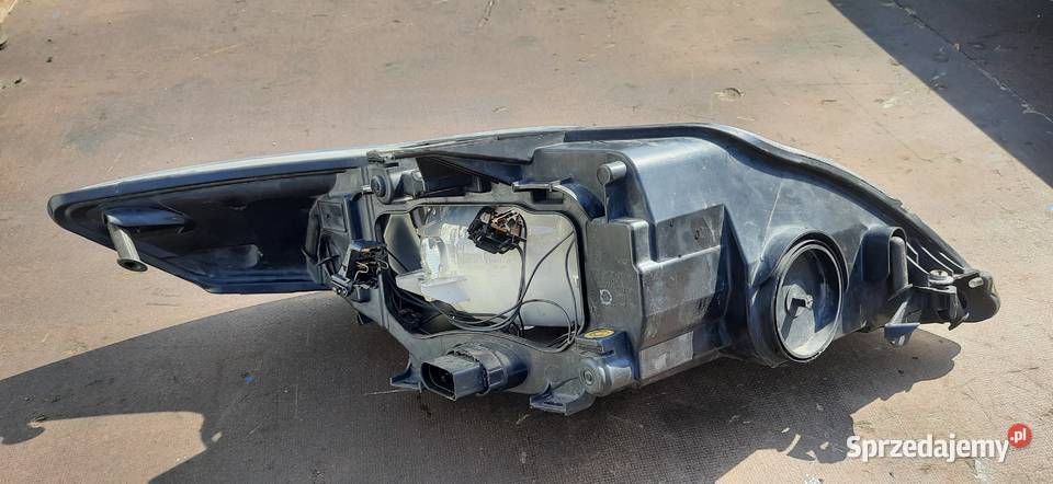 Lampa reflektor lewy Ford Mondeo Mk 4