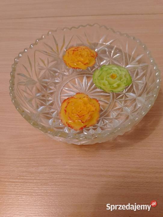 ŚWIECE pływające 3 sztuki świeczki kwiatki Złotniki