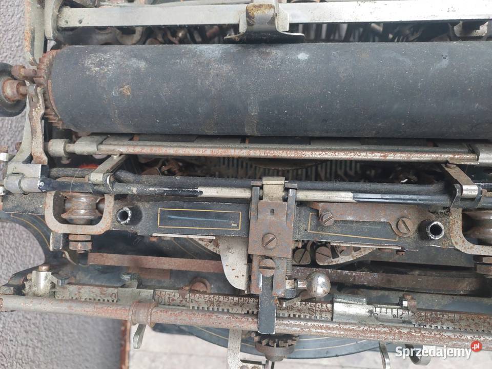Stara maszyna do pisania gabinetowa Remington Tczew