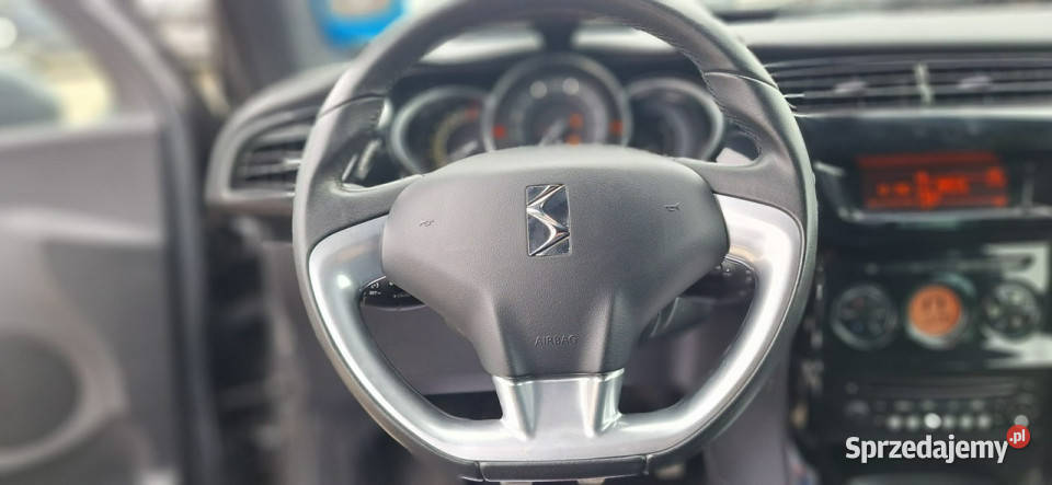Citroen DS3 mały przebieg climatronic ledy 82KM