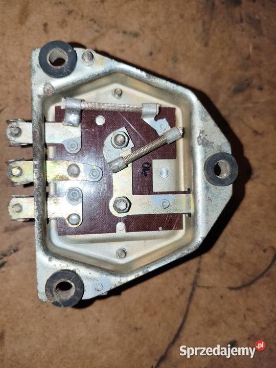 Oryginalny regulator napięcia PP 330 12v Dniepr