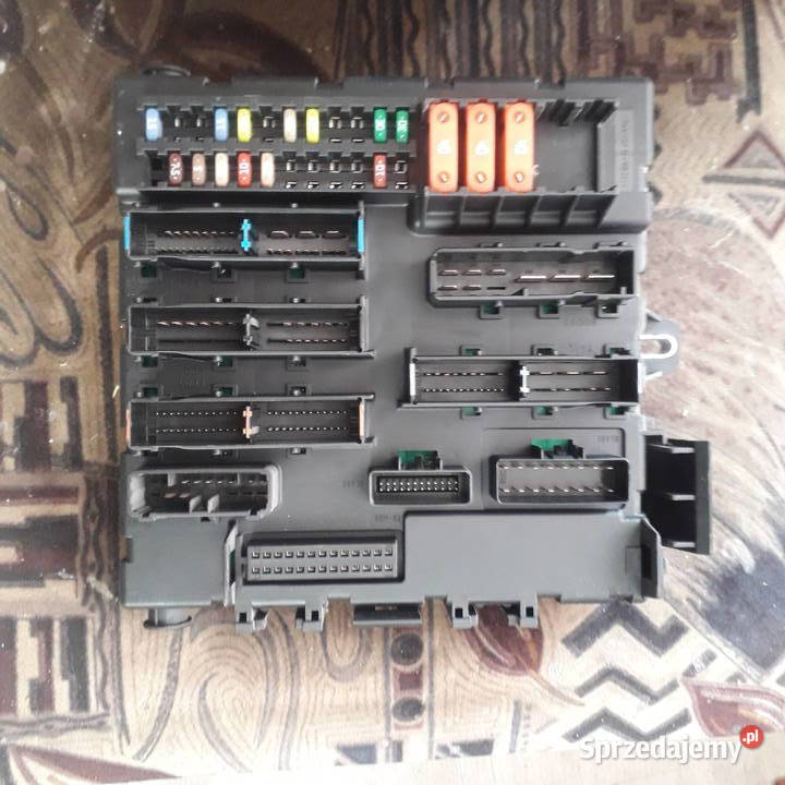 Moduł BSI skrzynka bezpieczników Opel Vectra C Żabno
